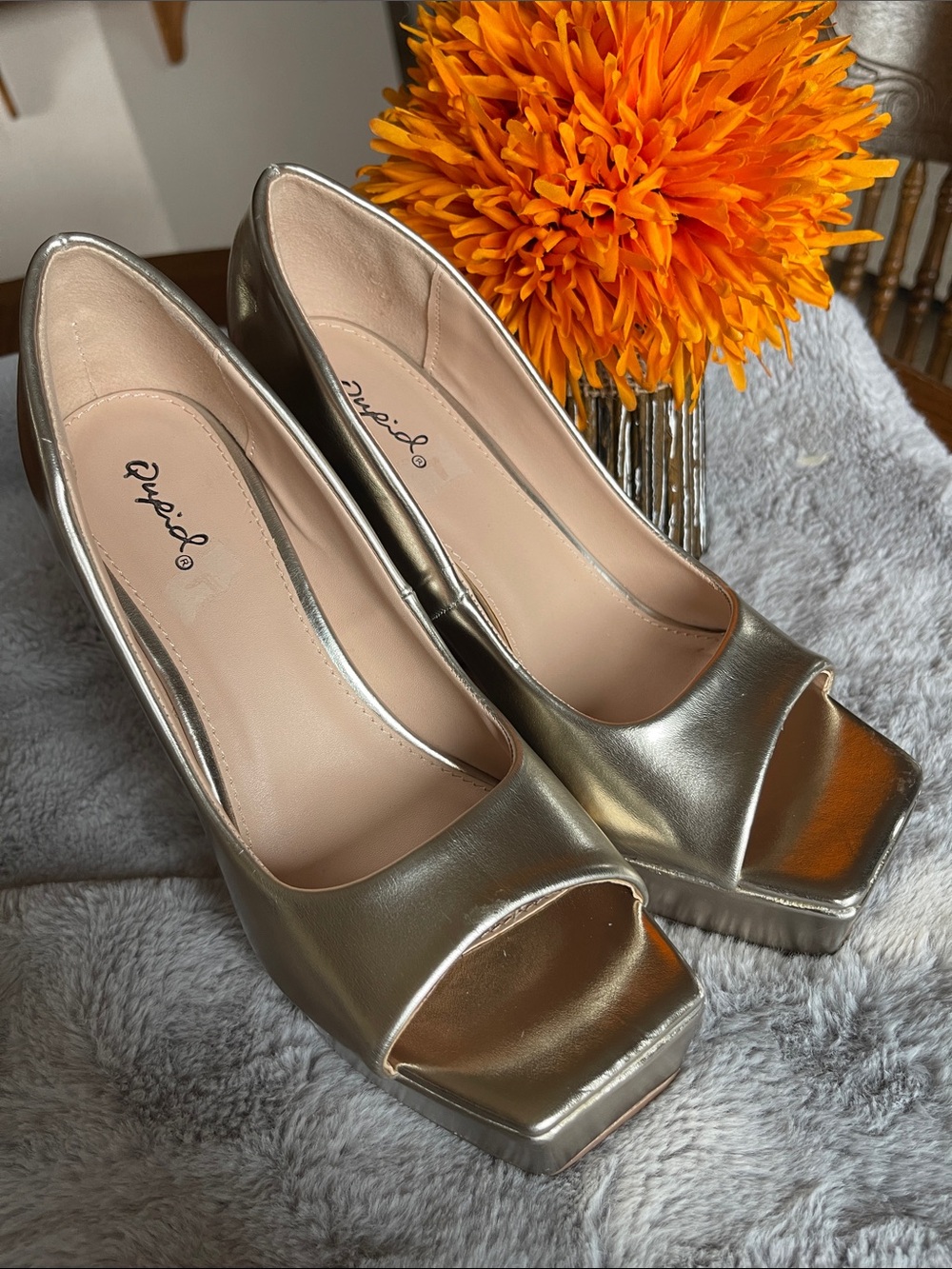 Qupid Metallic Gold Peep-Toe Platform Heels